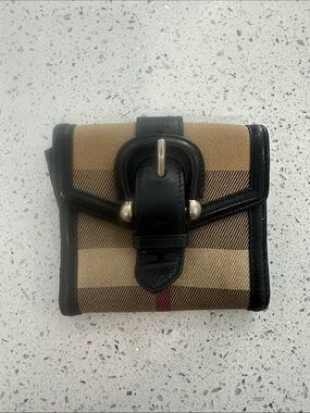 Burberry Classic Check Buckle Wallet in Beige and Black